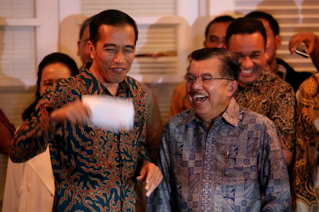 Survei Terbaru 2025 Analisis Shifting Persepsi Publik Pasca Era Jokowi