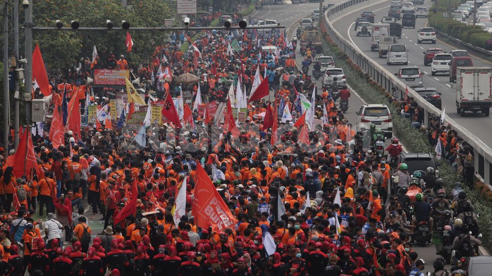 Demo Buruh Jakarta 2025: Fakta Terbaru, Tuntutan & Dampak yang Perlu Kamu Tahu