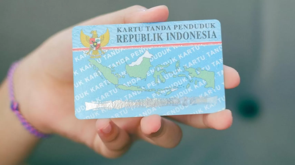 Instruksi Prabowo Gratiskan Dokumen Korban Bencana 2025